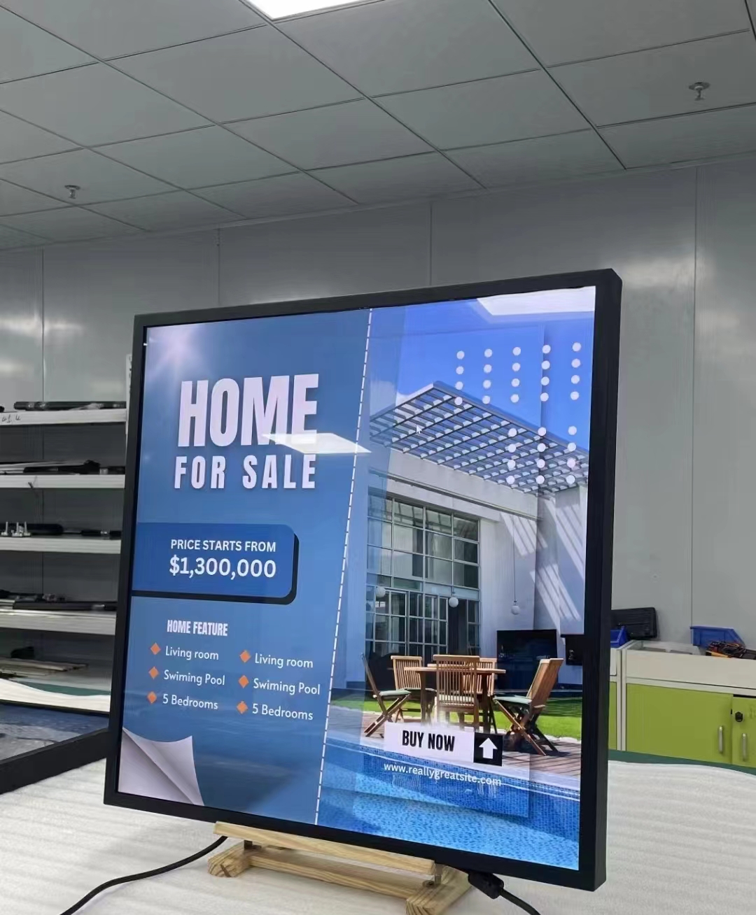 Square display screen(图1)