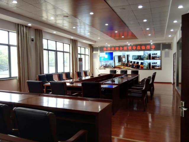 KIKIHU黄瓜视频污免费品牌-55寸液晶拼接屏应用会议指挥中心大屏协调工作(图2) KIKIHU黄瓜视频污免费品牌-55寸液晶拼接屏应用会议指挥中心大屏协调工作(图2)